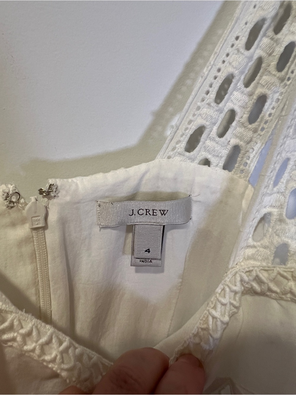✨J. Crew✨ White Eyelet Cotton Women Sundress size 4 - Picture 4 of 9